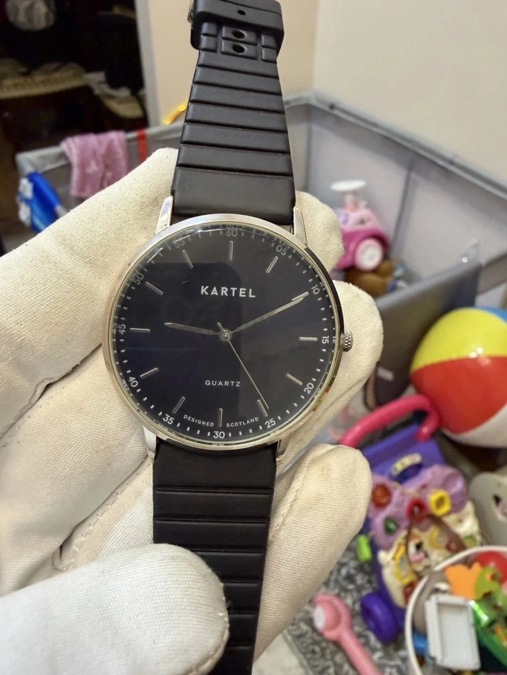 Kartel Hume 40mm Mens Quartz Watch Black Sunray Dial Scottish Design Minimalist